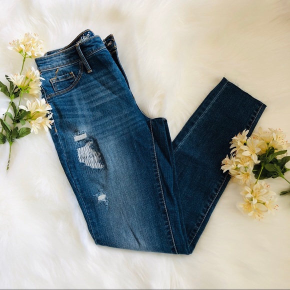 Mossimo Supply Co. Denim - High Rise Jegging Distressed Mossimo New